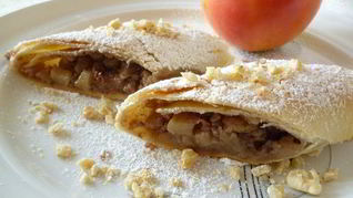 Рецепт Венского яблочного штруделя