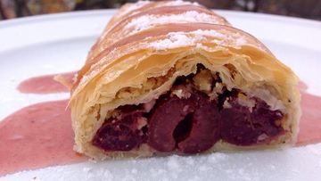 Рецепт Вишневого штруделя