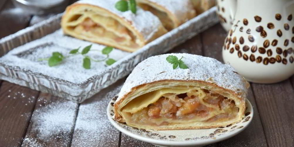 Как приготовить яблочно-грушевый штрудель