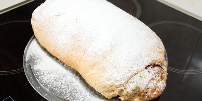 Рецепт яблочно-вишневого штрудель