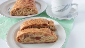 Рецепт Яблочного штруделя из овсяных блинчиков