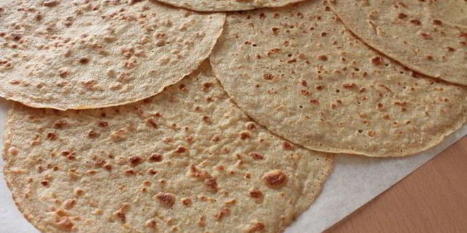 Рецепт яблочного штруделя из овсяных блинчиков