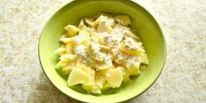 Рецепт яблочного штруделя из слоеного бездрожжевого теста