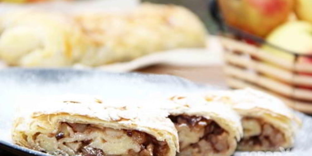 Как приготовить яблочного штруделя простого