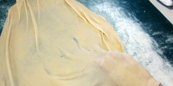 Рецепт яблочного штруделя с грецкими орехами