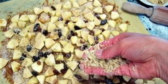 Рецепт яблочного штруделя с грецкими орехами