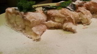 Рецепт Яблочного штруделя с мятой и кардамоном