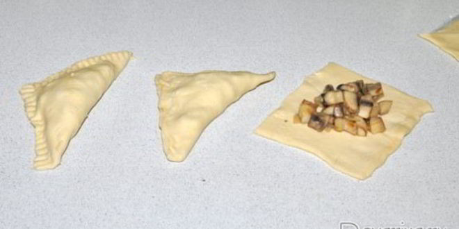 Рецепт слоек с грибами