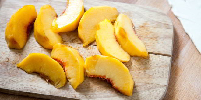 Рецепт слоек с персиками