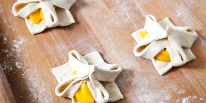 Рецепт слоек с персиками