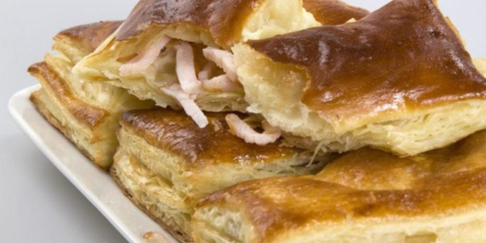 Как приготовить слойки с ветчиной