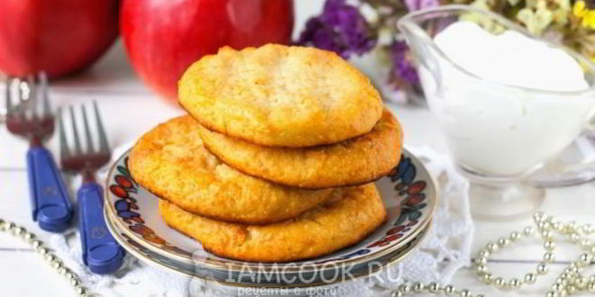 Рецепт сырников с яблоками в духовке