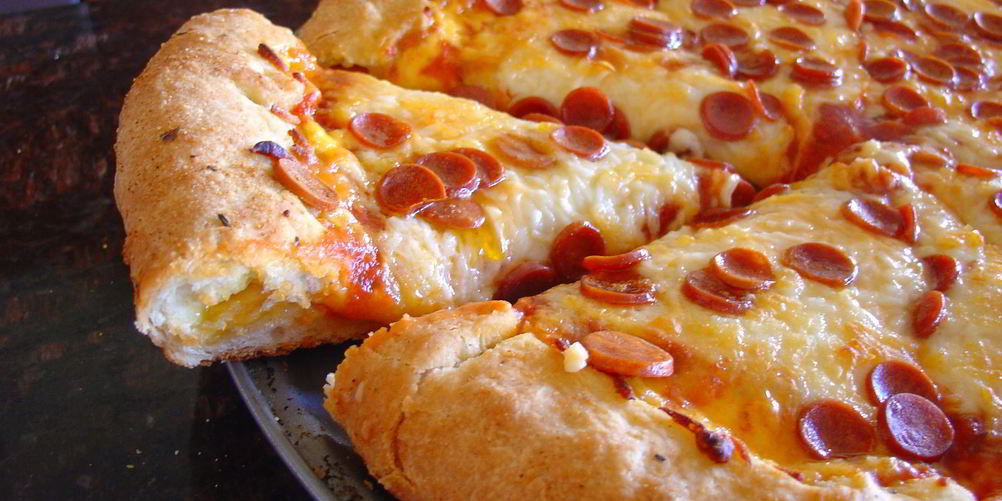 Как приготовить быстрое тесто для пиццы