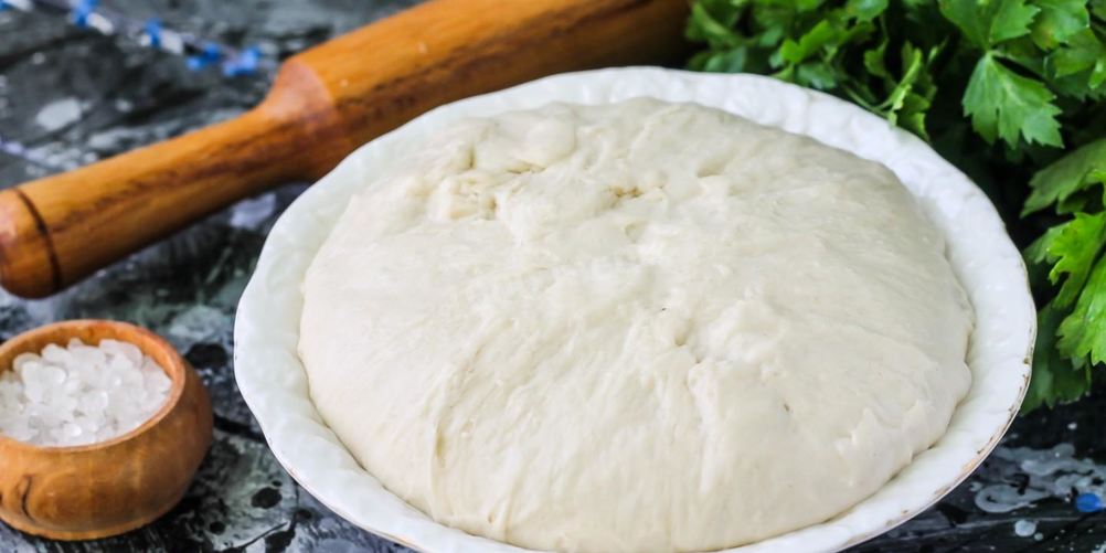 Как приготовить дрожжевое тесто без яиц просто
