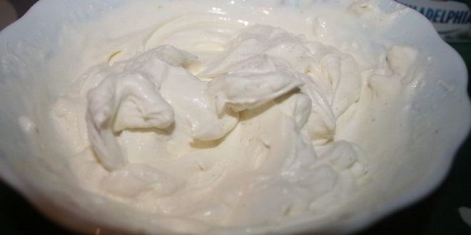 Рецепт хрустящих корзинок с курицей из домашнего слоеного теста