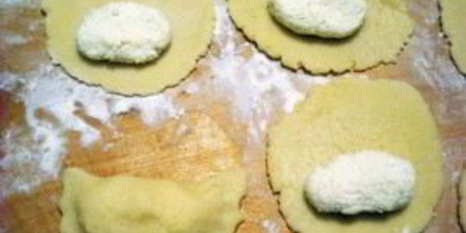 Рецепт песочного теста с творожной начинкой