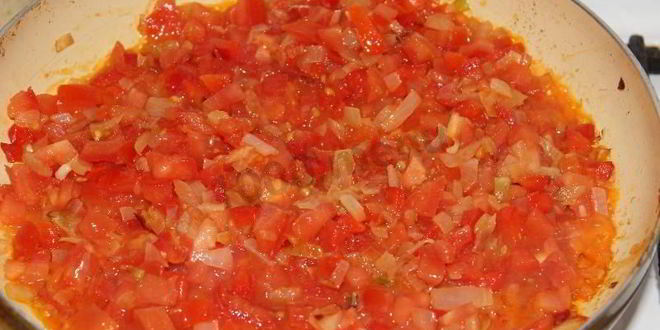 Рецепт тонкого теста и соус для итальянской пиццы