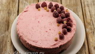 Рецепт Бисквитного торта с малиной