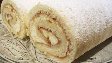Рецепт Бисквитного ванильно-абрикосового рулет