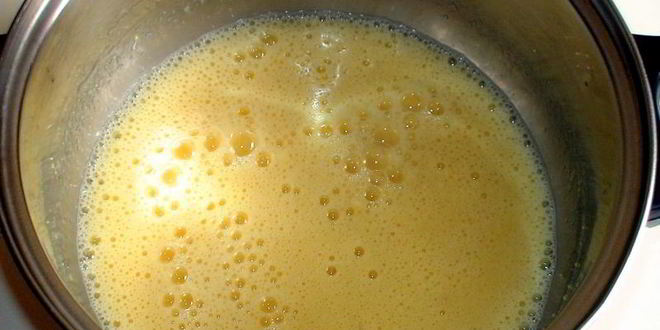 Рецепт карамельного медовика с апельсиновым кремом