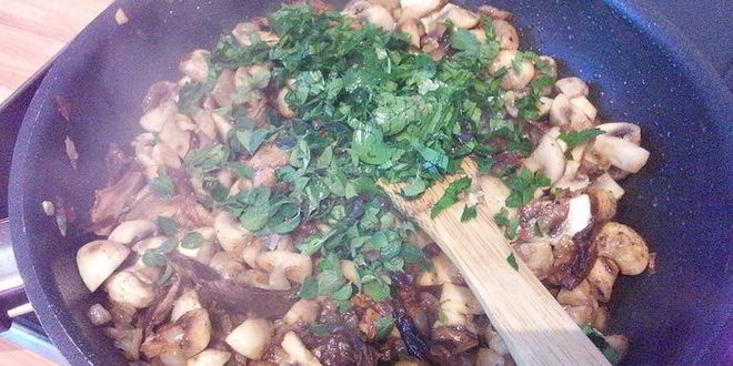 Рецепт картофельно-грибного торт с черносливом