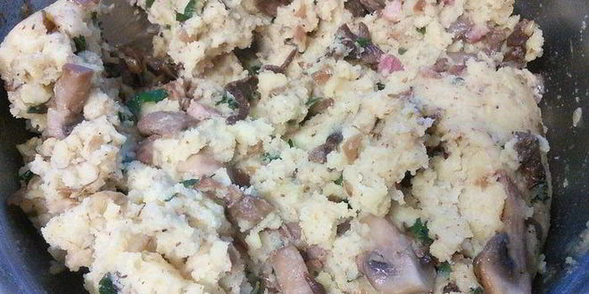 Рецепт картофельно-грибного торт с черносливом