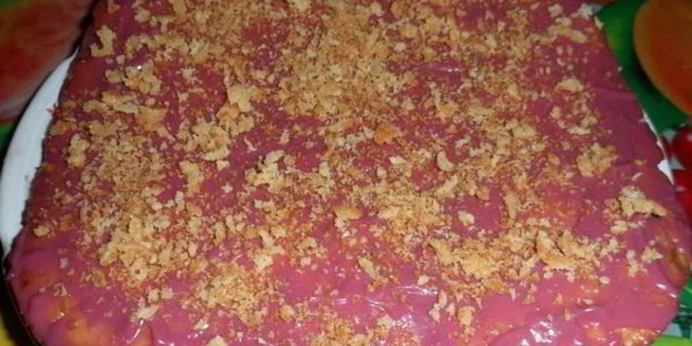 Как приготовить медовый торт с вишневым заварным кремом