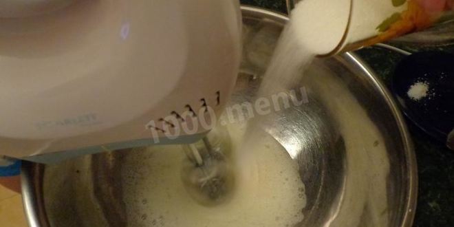 Рецепт праздничного торта со сгущенкой