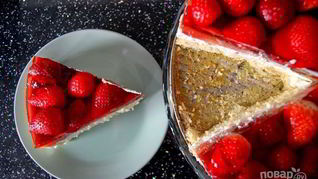 Рецепт Сметанного торта с клубникой