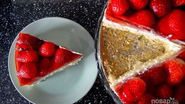 Рецепт Сметанного торта с клубникой