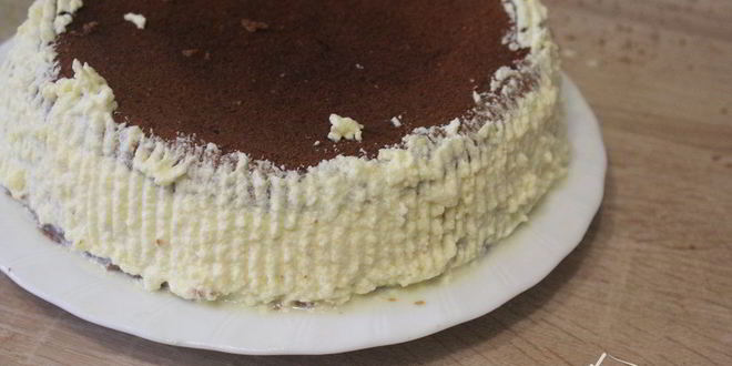 Рецепт торта с масляным кремом и джемом глинтвейн