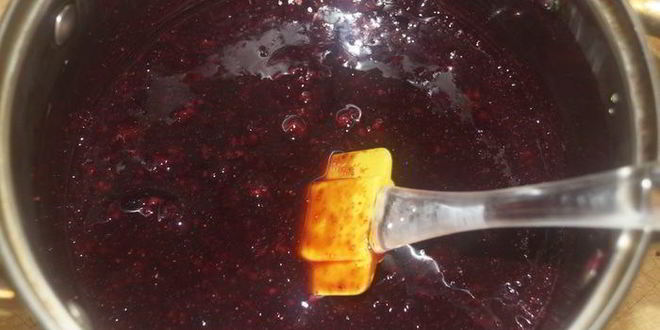 Рецепт торта шоколадные сны с ягодной прослойкой