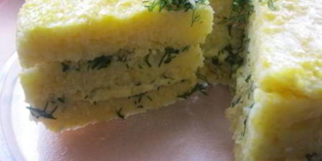 Рецепт закусочного торта из поленты с сыром