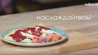 Рецепт Домашних вафель с малиновым соусом