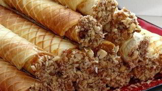 Рецепт Домашних вафель с начинкой из сгущенки