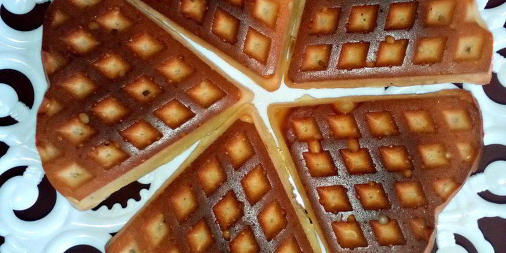 Как приготовить дрожжевые вафли в духовке