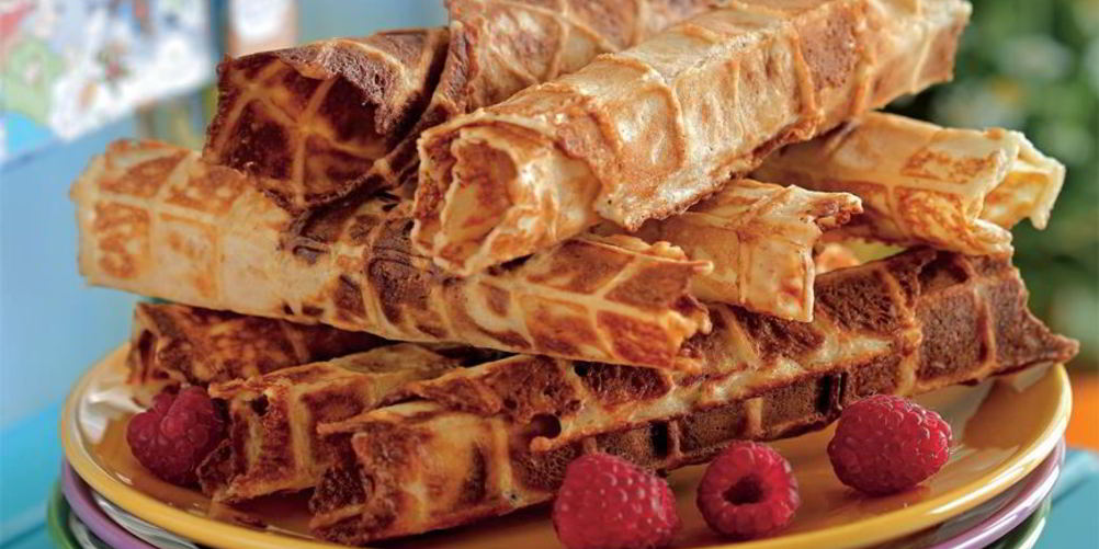 Как приготовить творожные вафли с финиками