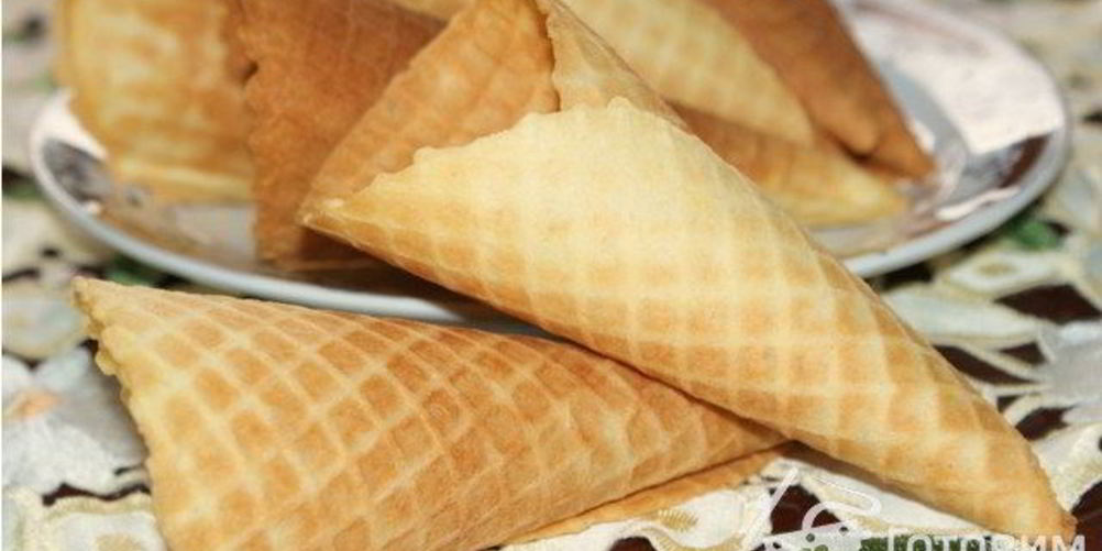 Как приготовить вафельные трубочки в электровафельнице