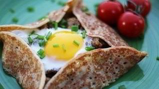 Рецепт Яйца в блинном конвертике