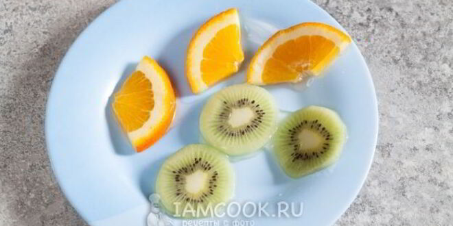 Рецепт больших эклеров с фруктами