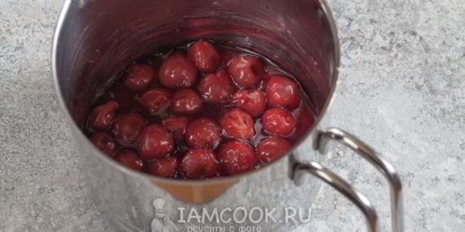 Рецепт больших эклеров с фруктами