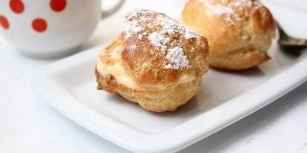 Как приготовить домашние эклеры с ванильным кремом