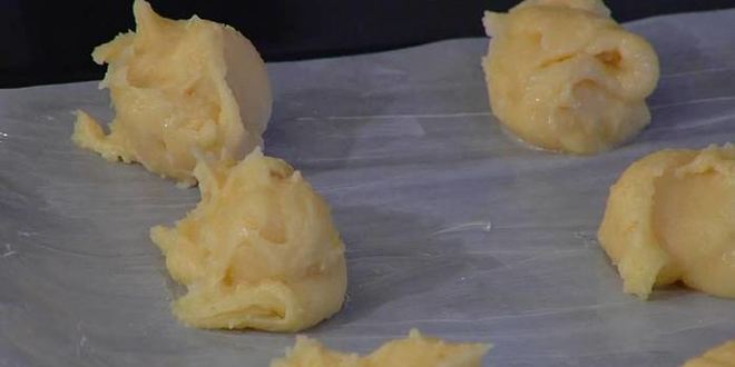 Рецепт малиновых эклеров