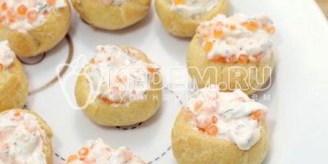 Рецепт профитролей с икрой и творожной начинкой