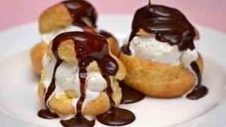 Рецепт Профитролей с кремом шантильи