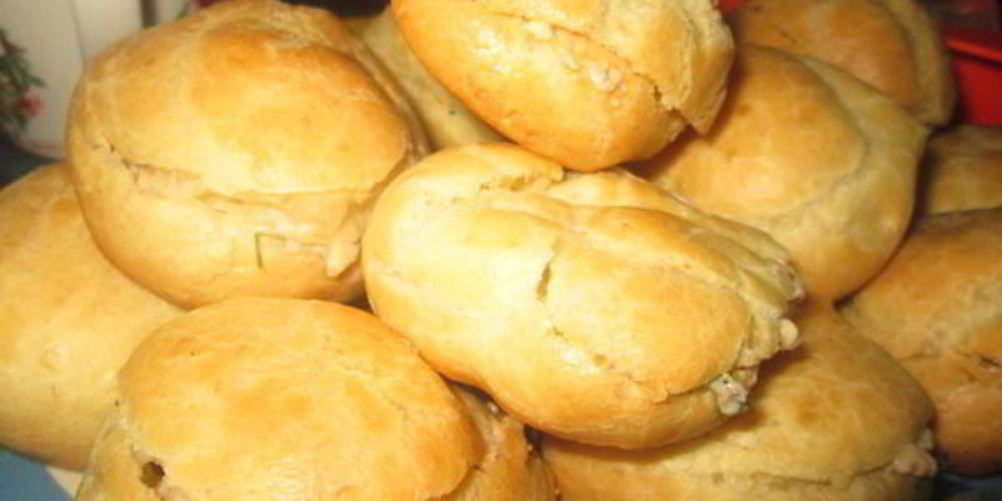 Как приготовить профитроли с печеночной начинкой