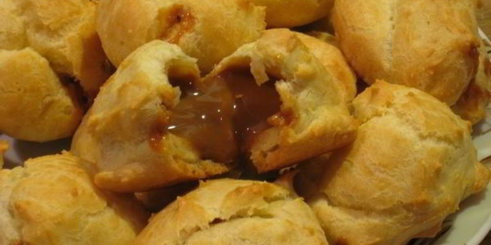 Как приготовить профитроли со сгущенкой