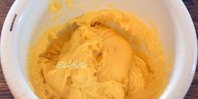 Рецепт эклеров с шоколадным кремом, карамелью и миндалем