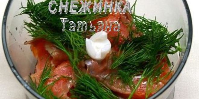 Рецепт закусочного торта новогодняя елка из профитролей и сливочного крем-мусса с семгой