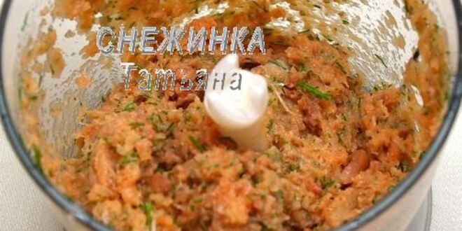 Рецепт закусочного торта новогодняя елка из профитролей и сливочного крем-мусса с семгой